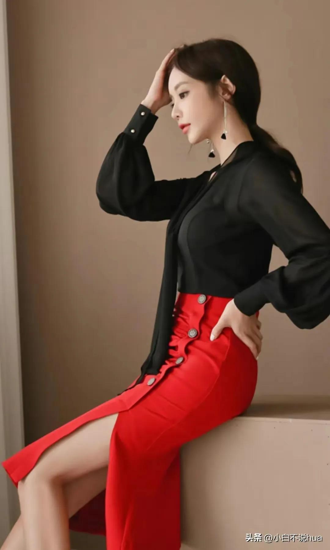 Black dress and red dress, Sun Yunzhu - iMedia