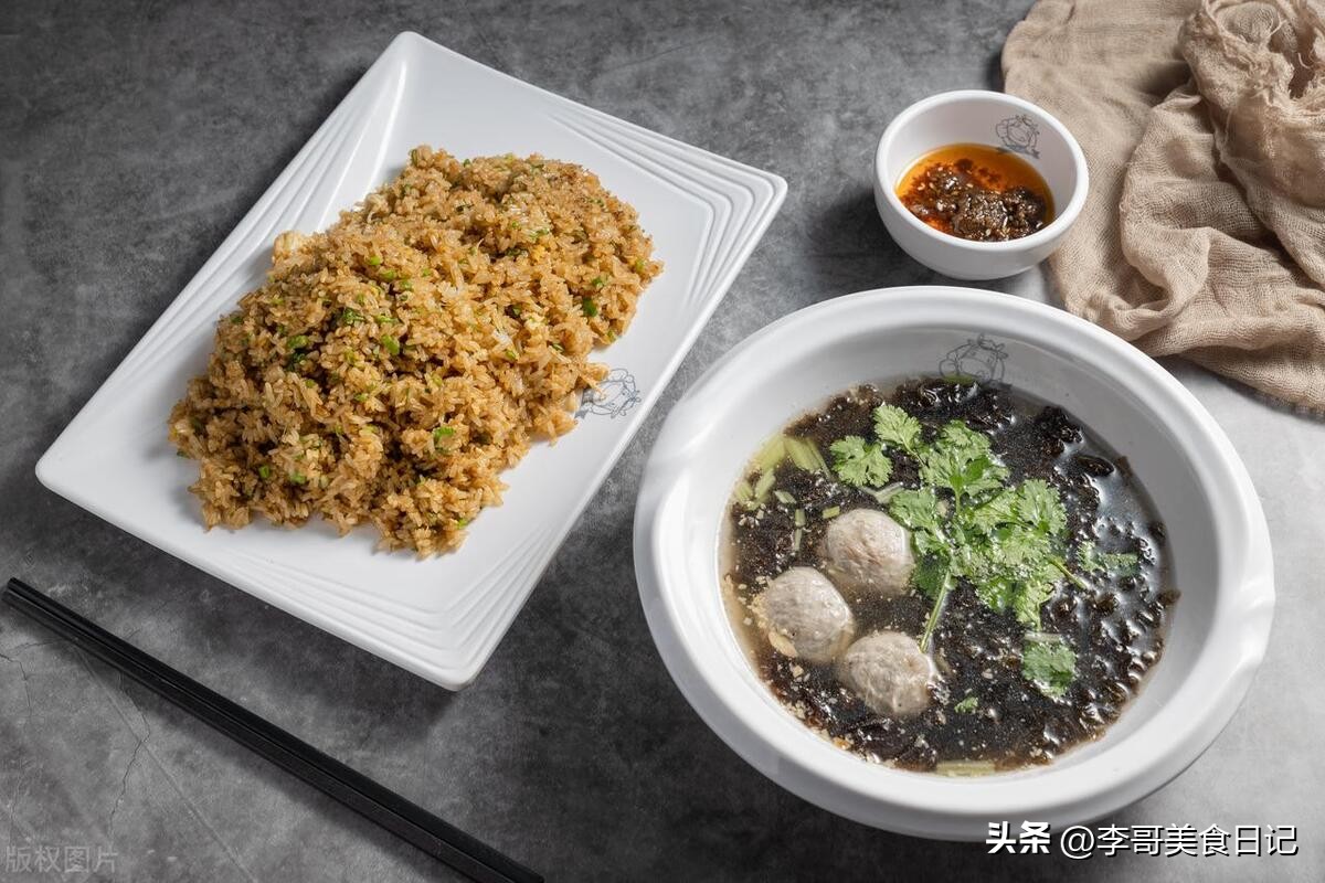 The practice of boiling soup is delicious and nutritious iNEWS