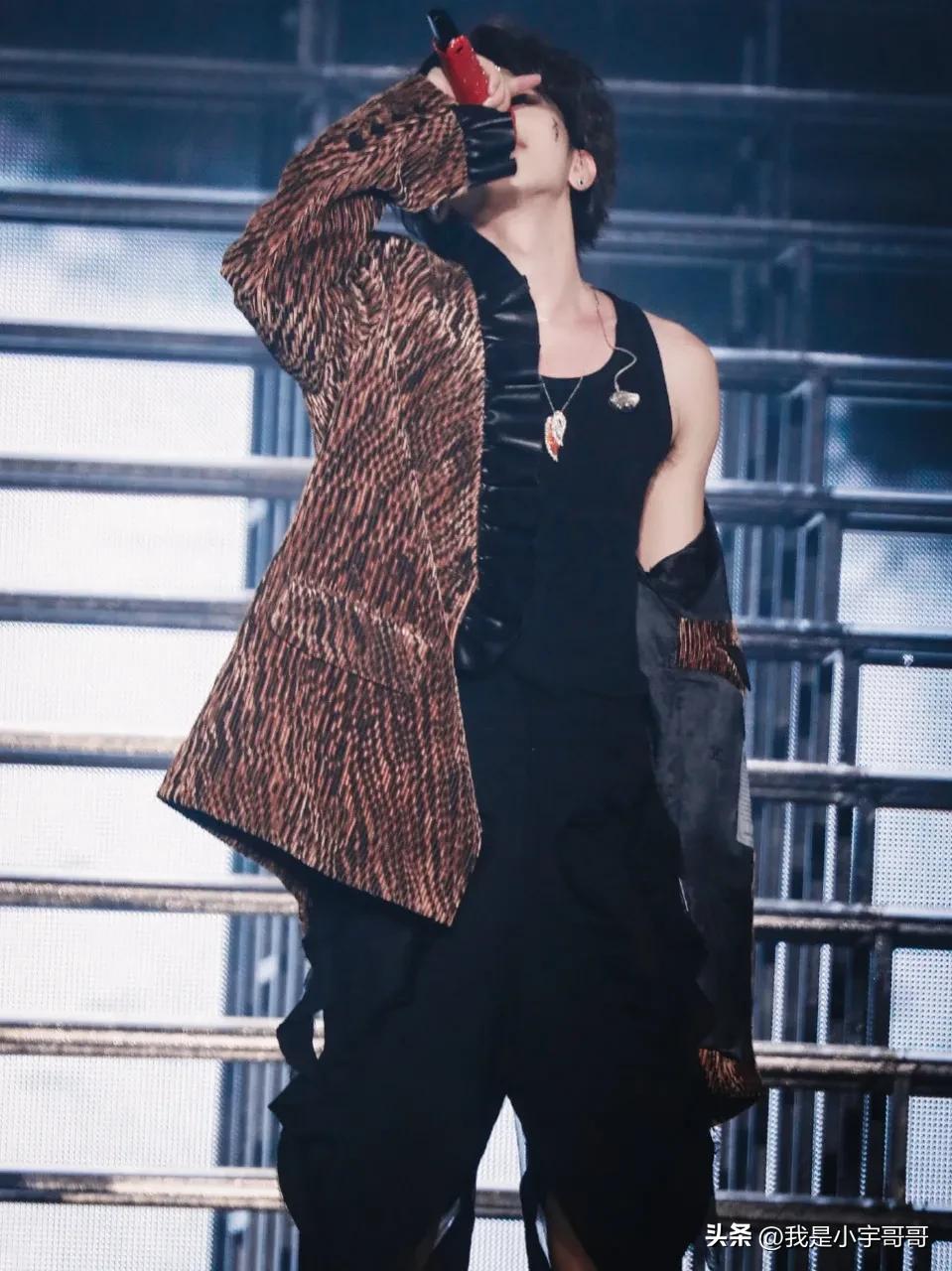 Netizens revealed that Cai Xukun's onenight stand led to the woman's pregnancy, and negotiating