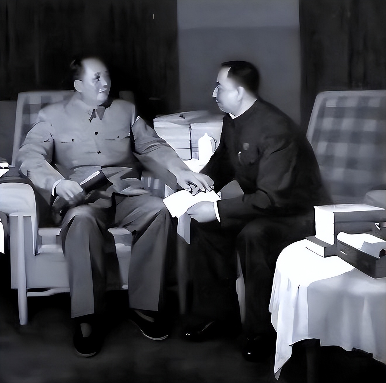 After Hua Guofeng became the "successor" in 1976, the organization ...