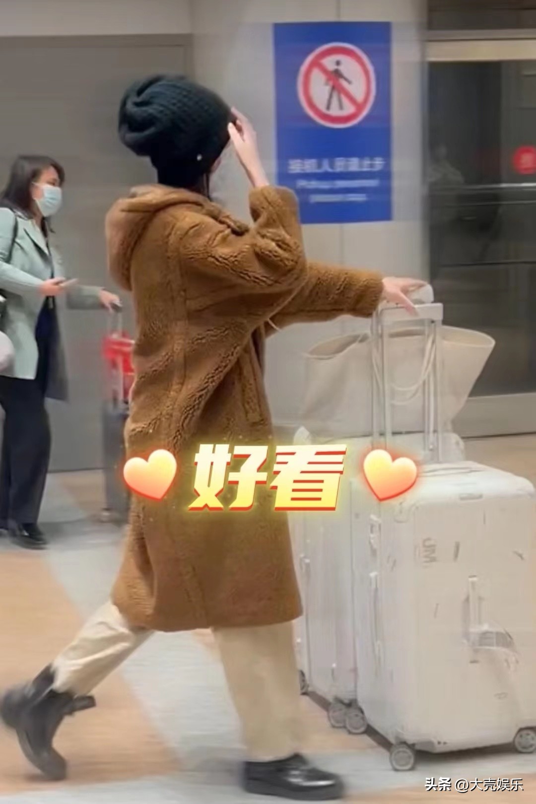 Li Yan Case 16-year-old Li Yan returned to China on vacation. Netizens said that ...