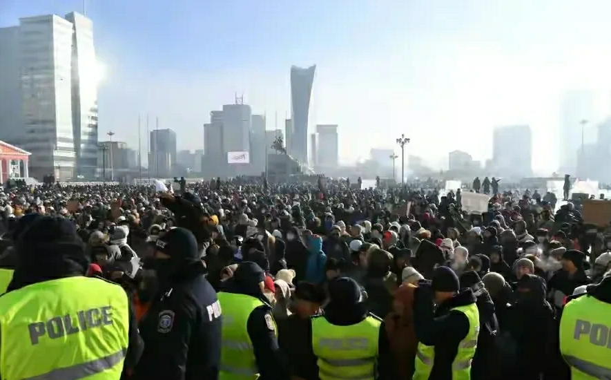 Mongolia Riots As soon as Mongolia decided to deepen the steel-like friendship between ...