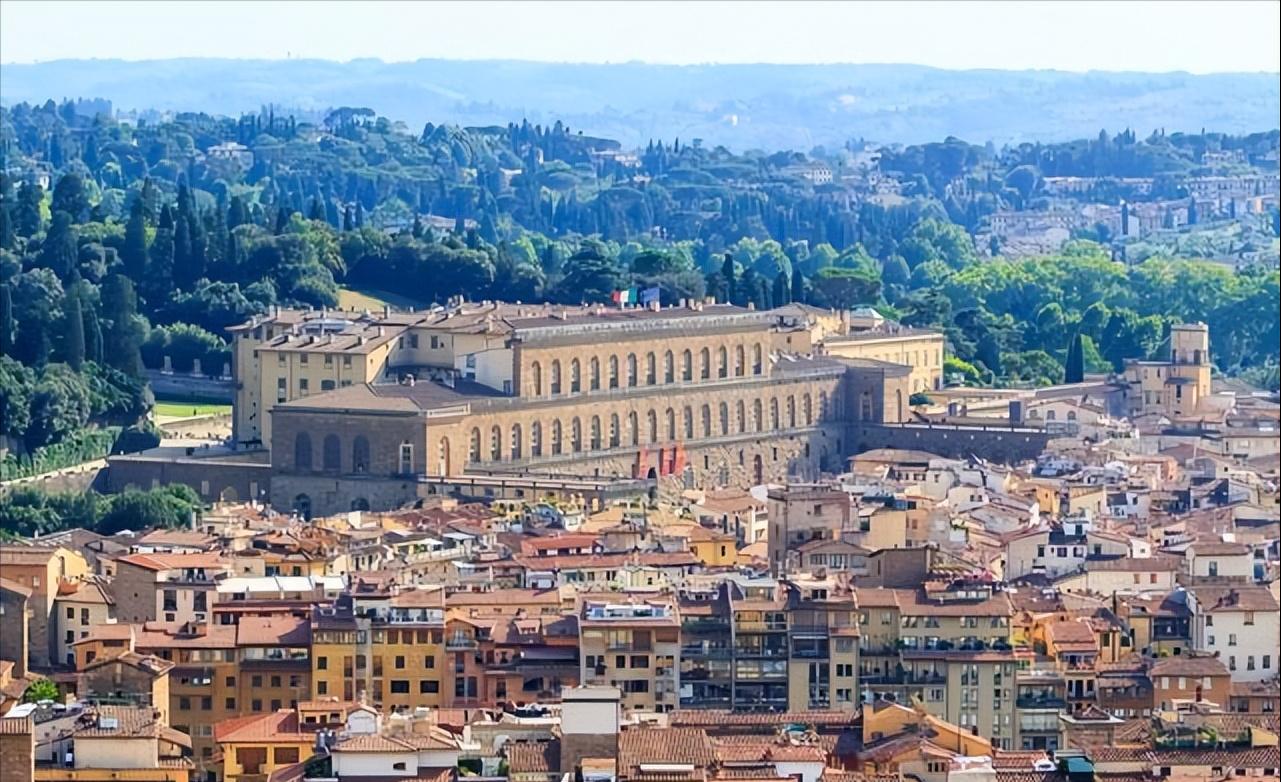 Renaissance, Architecture and Urban Planning, Urban Development in the ...