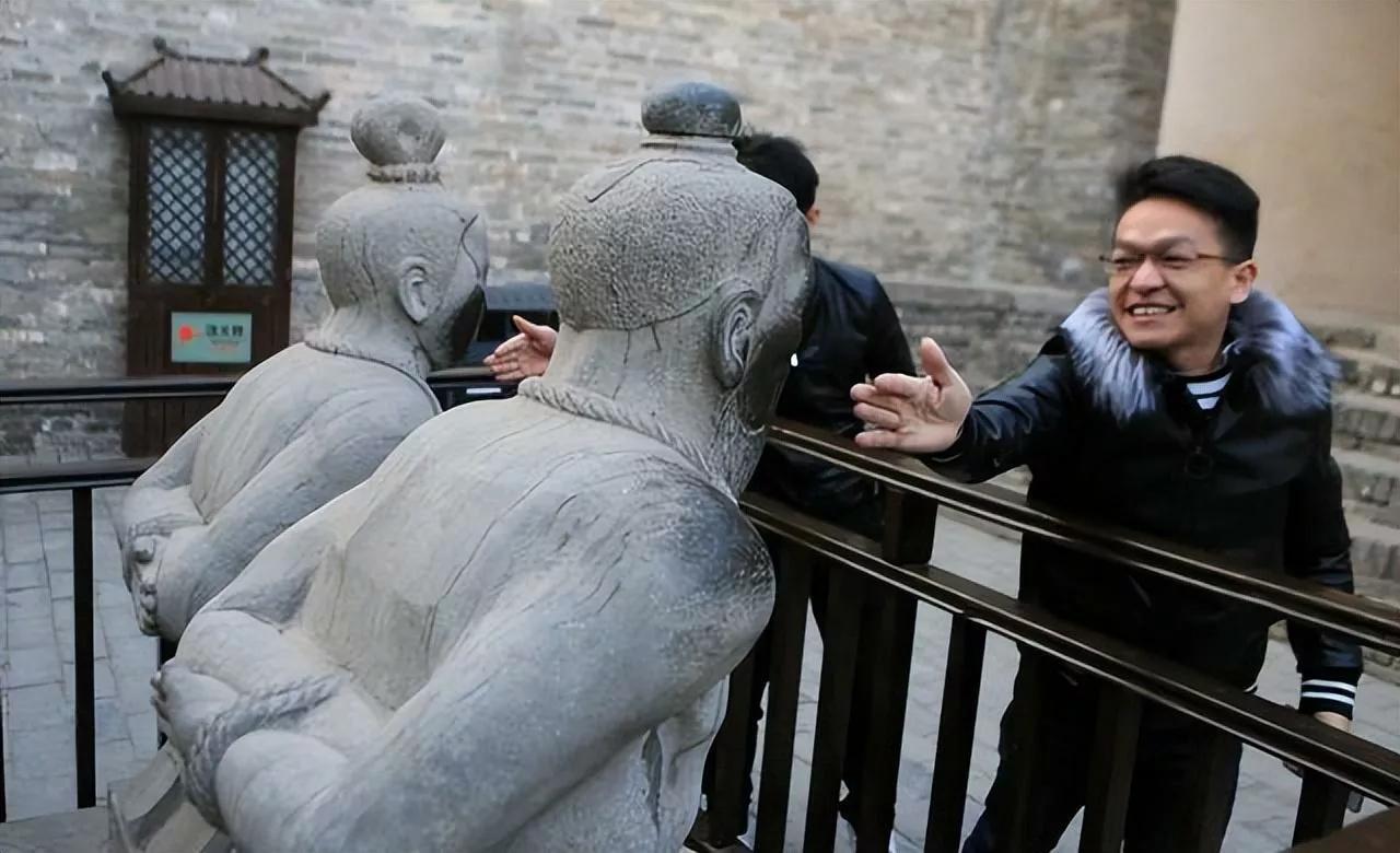 Remove Qin Hui's kneeling face: Qin Hui doesn't kneel to Yue Fei, are ...