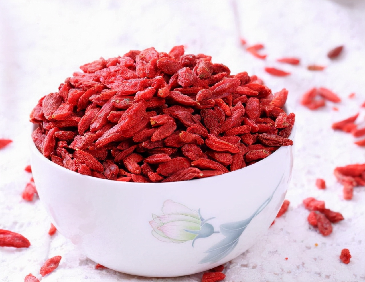 "Chew a few goji berries" every night before going to bed for a month