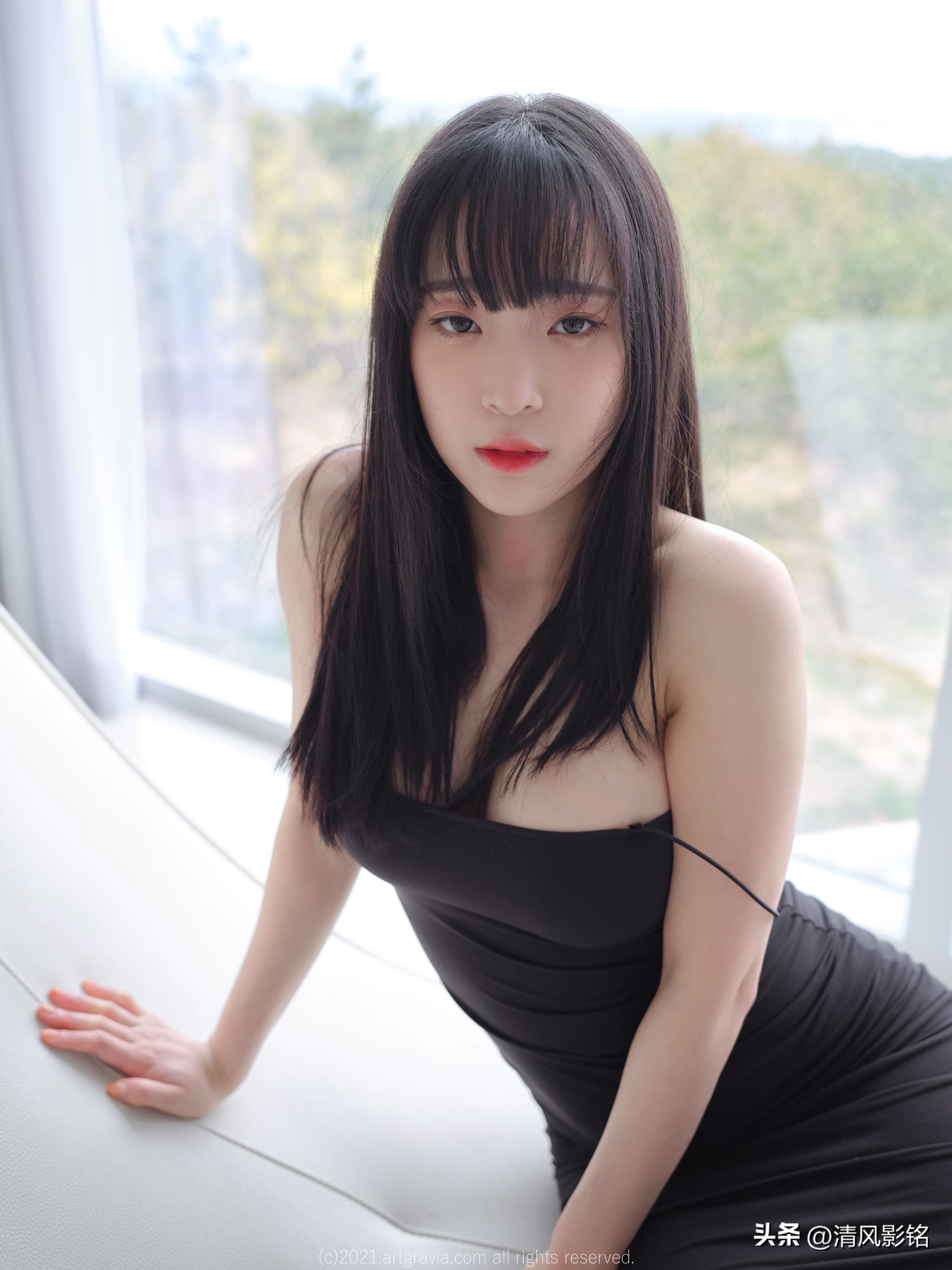 Multi-faceted charm: Korean model InKyung Jiang Renqing photo appreciation 