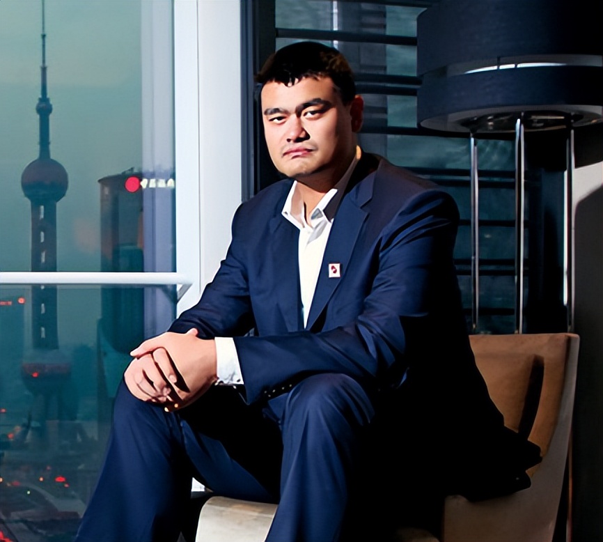 Yao Ming gained serious weight after retiring! Weighing nearly 400 pounds, his wife admitted