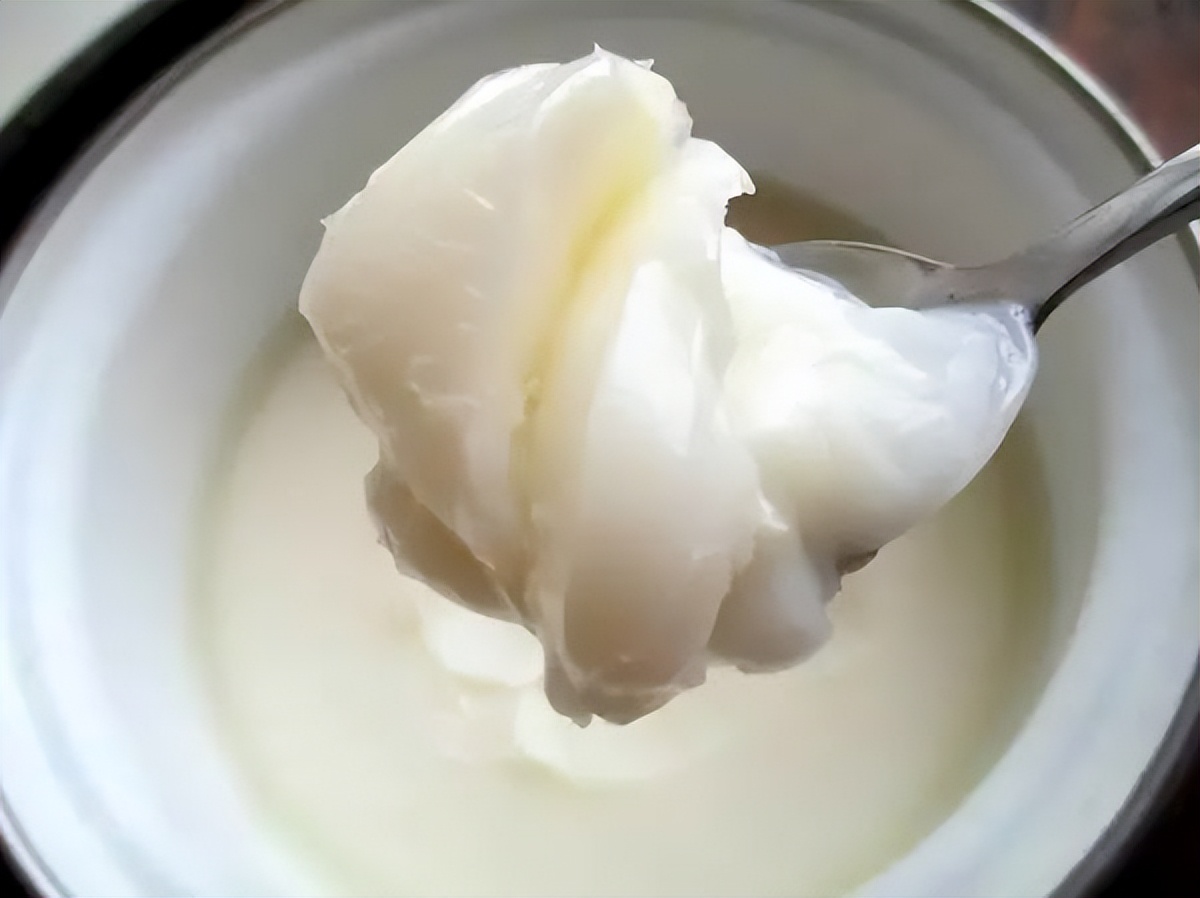 Why do the older generation eat a lot of lard and rarely suffer from