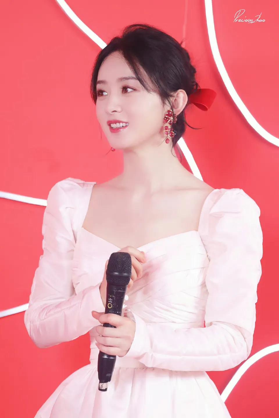 Zhao Liying looked back at the success of happiness to Wanjia - iMedia