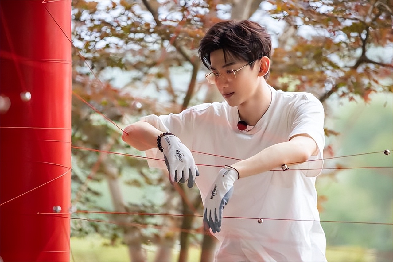 "I don't get tired of seeing each other, only Jingting" The warm man