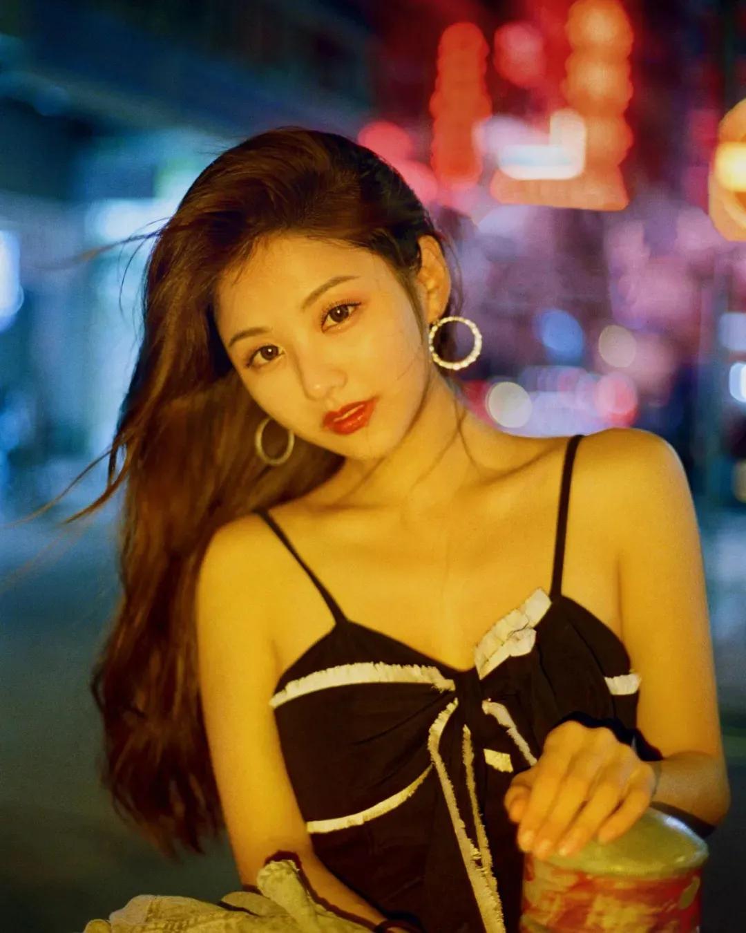 Gao Wenjun, the third runner-up of Miss Asia 2020 - iNEWS