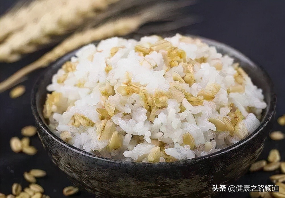 Add it when cooking rice to prevent cancer and pass blood vessels, and