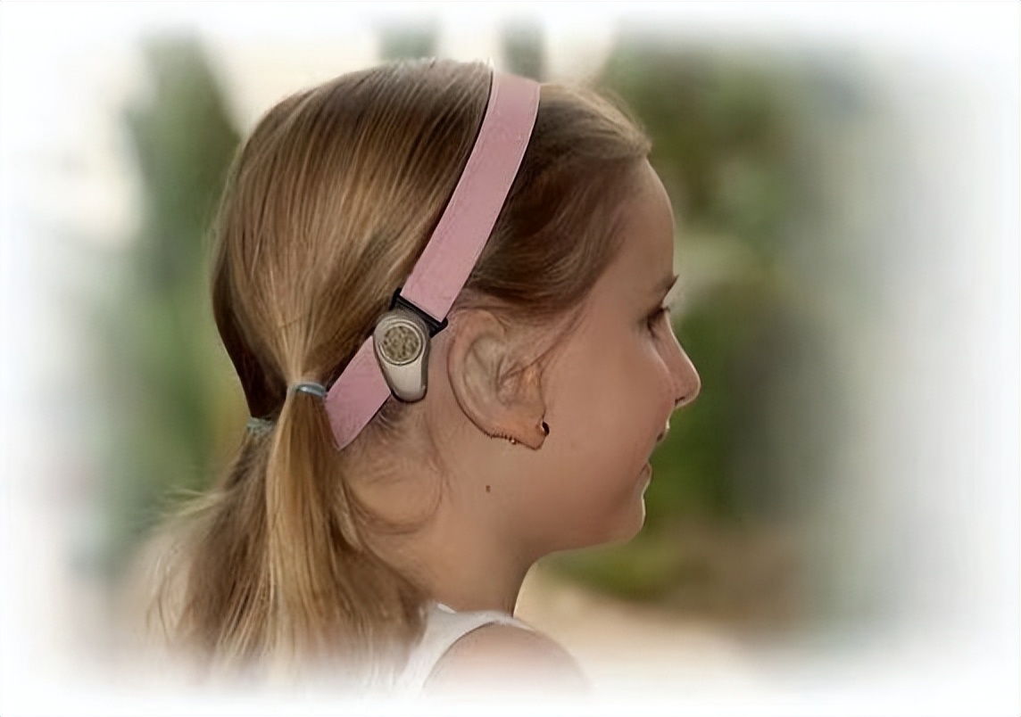 What is a bone conduction hearing aid iMedia