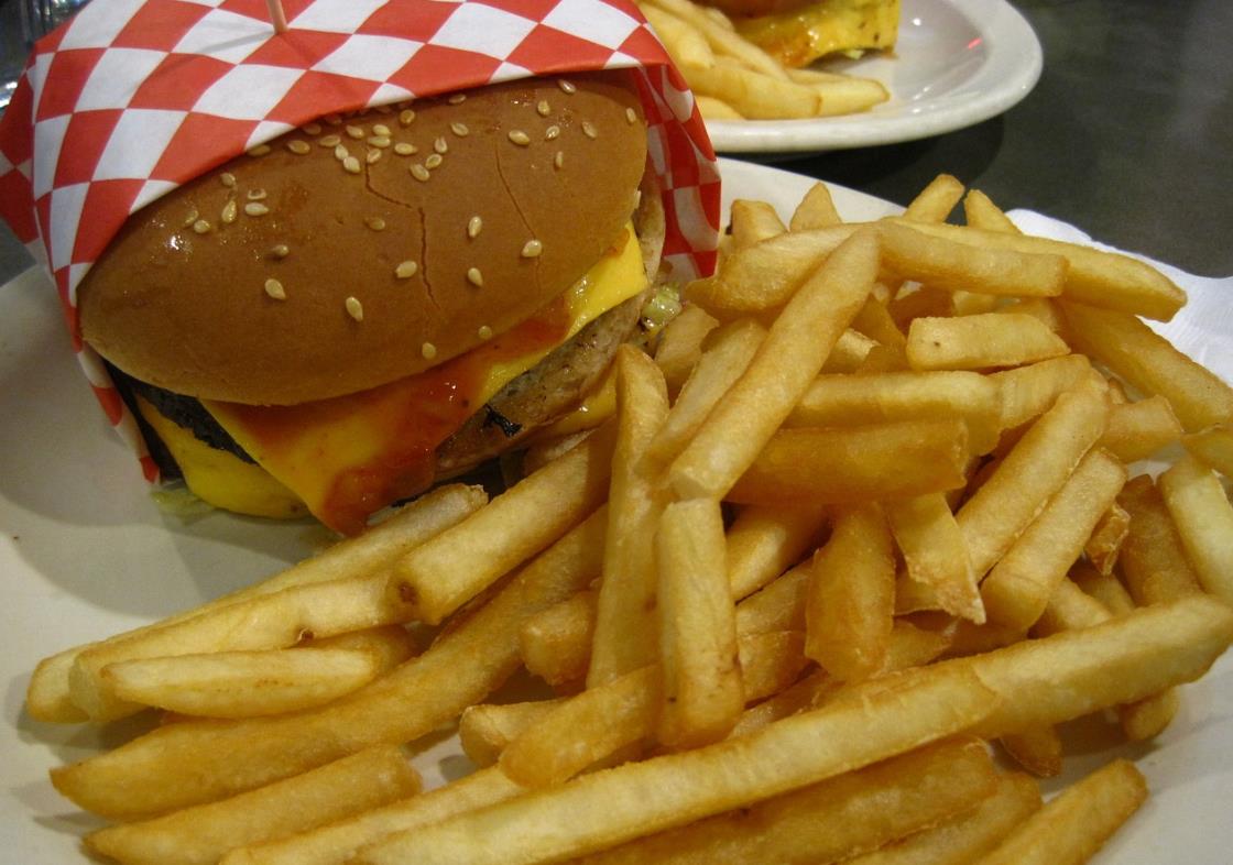 American Fast Food R Why is American fast food developing so fast? - iMedia