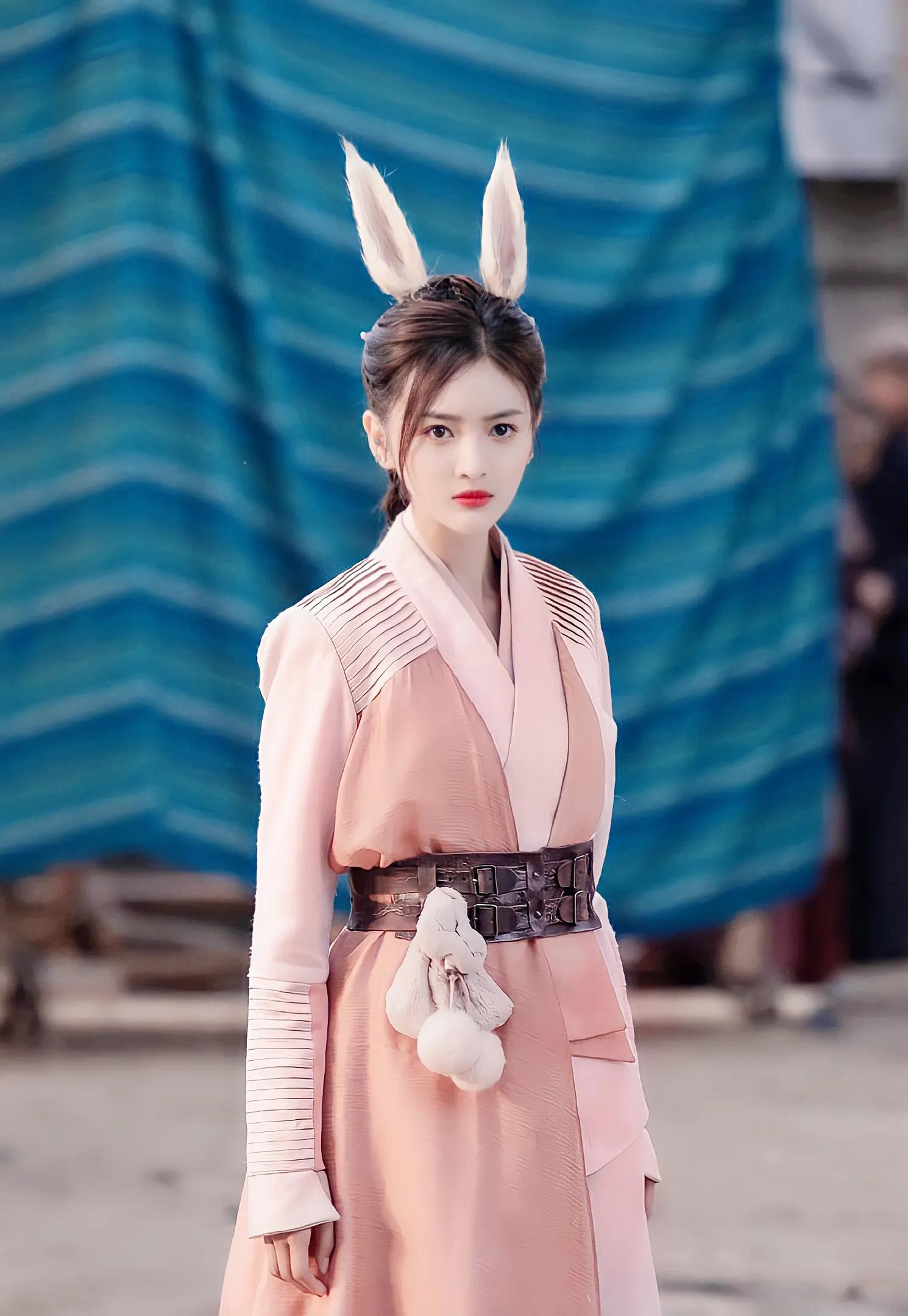 Mingyang Entertainment - Beauty Star - Wu Xuanyi - iNEWS