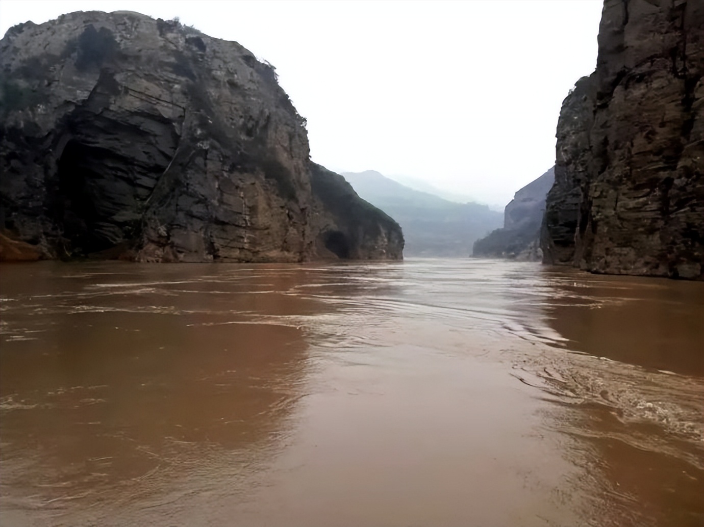 Li Daoyuan The Qinjin Grand Canyon built a reservoir like the Three Gorges of the ...