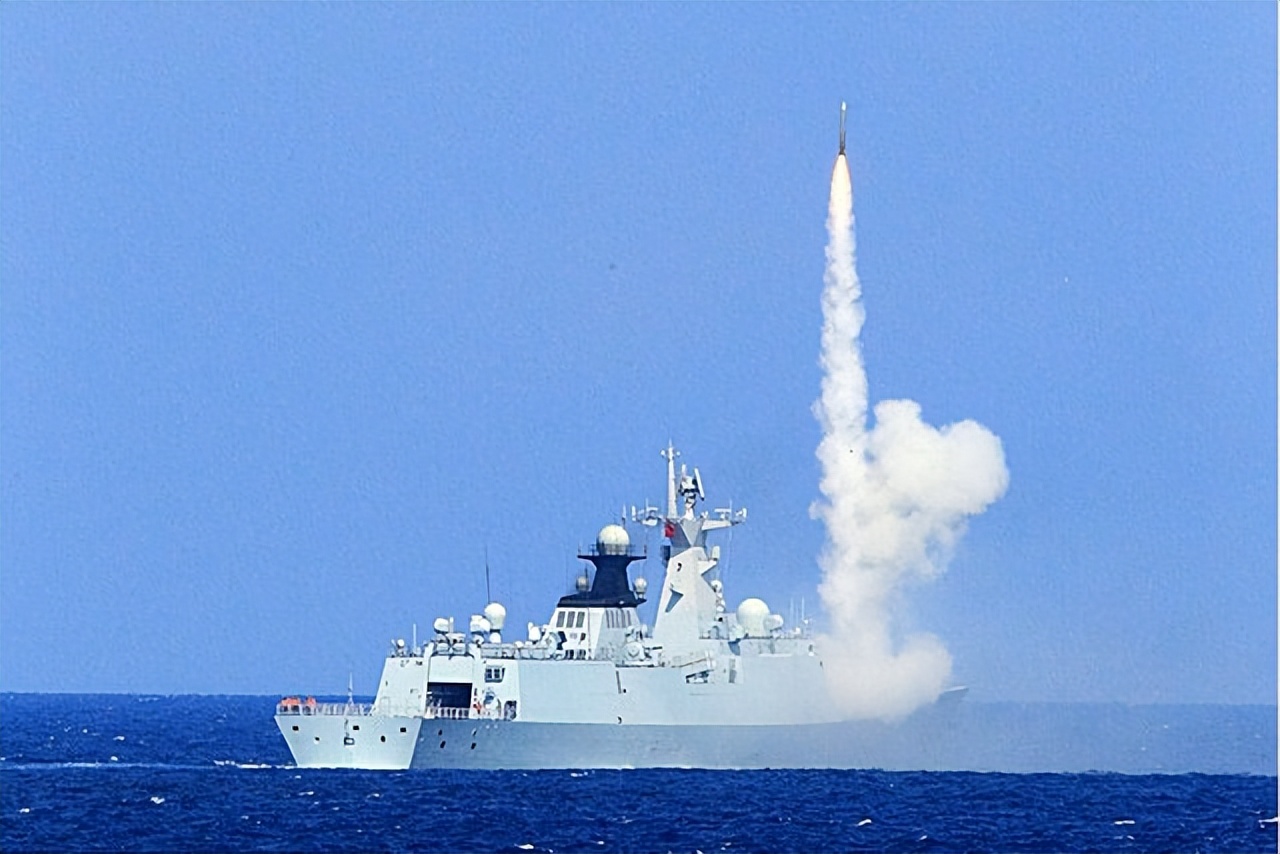 powerful-the-chinese-navy-intercepted-12-stealth-target-bombs-at-one