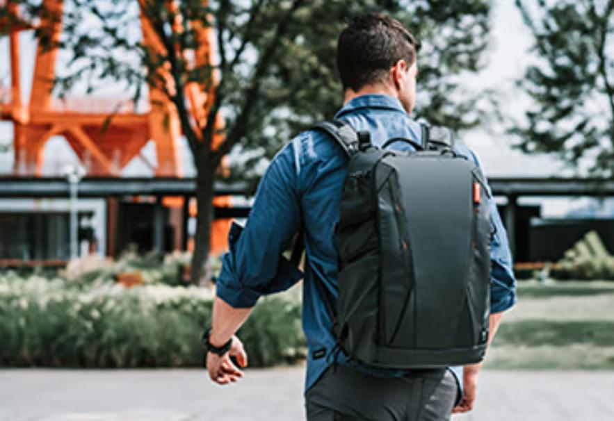 Is a camera bag just needed?Can you just pick one?(superior) iNEWS