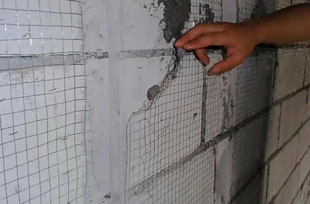 Why hang wire mesh before plastering? iNEWS