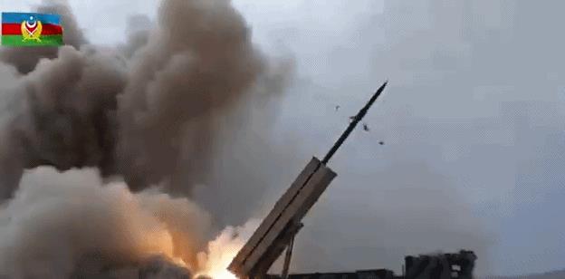 Chinese rocket launchers participate in actual combat! The A300 rocket ...
