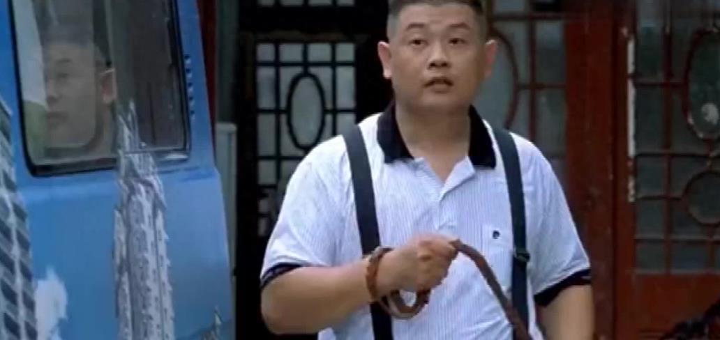 Zhang Guoli gave a painful eulogy, and Feng Xiaogang presided over the ...