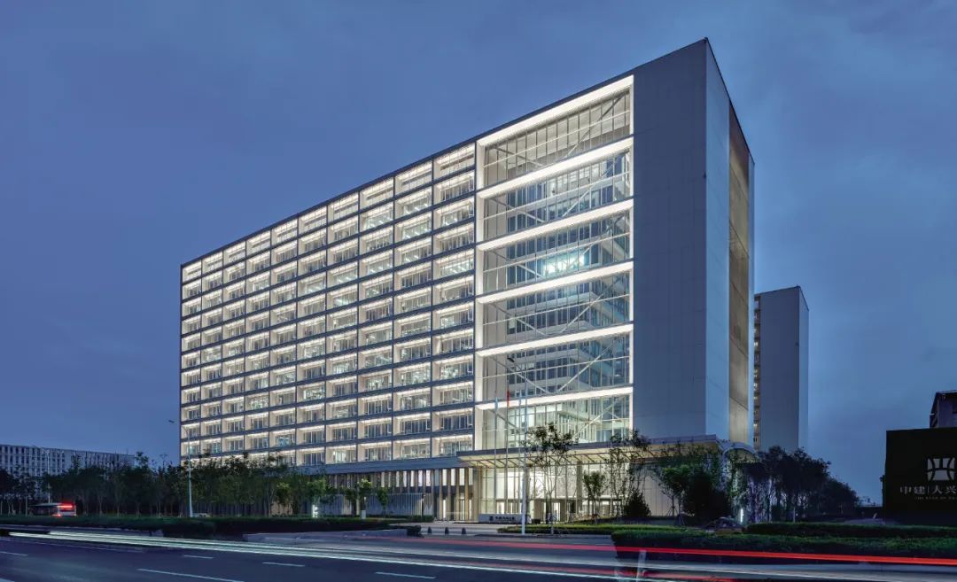 Dialogue with Hu Yue]: Buildings with room to adapt to the needs of the ...