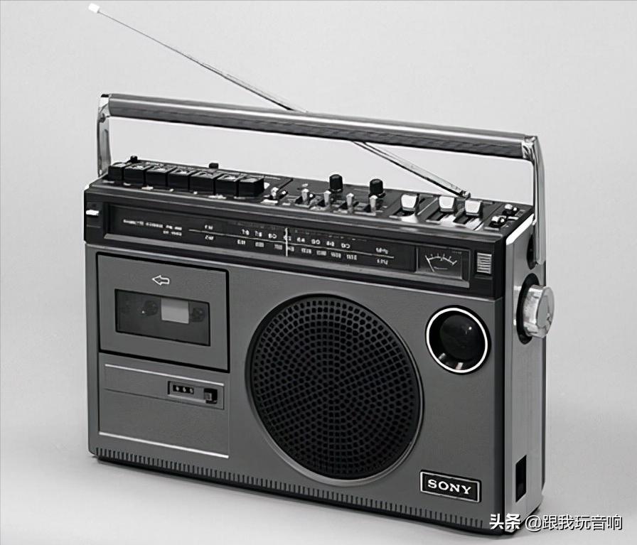 Sony SONY CF-1980 mono recorder two-band radio cassette player - iNEWS