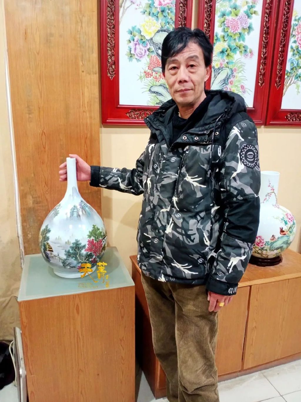 Tianjing Porcelain Ding Guorong: Jingdezhen Ceramic Art, Creating a ...