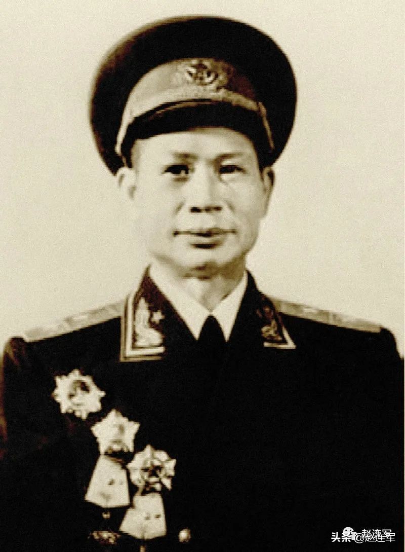 General Deng Yifan recalls the reconstruction of the New Fourth Army ...