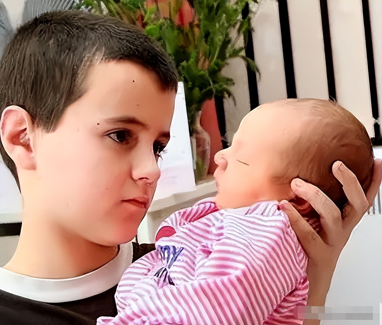 At the age of 13, he became the youngest father in the world and ...