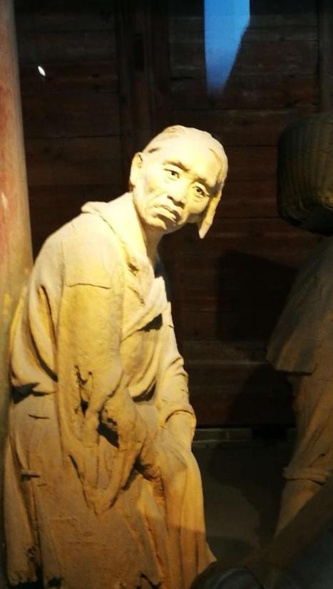 Liu Wencai was buried in the "Duhu Hanging Seal" tomb, but the tomb was ...