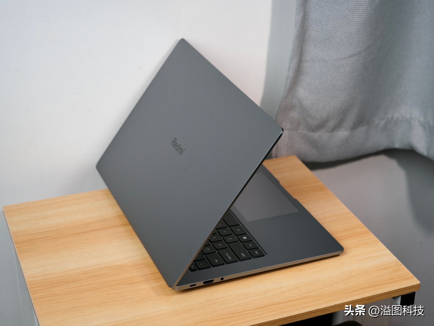 Try Redmibook Pro 15 2023 edition with 7840HS processor - iNEWS