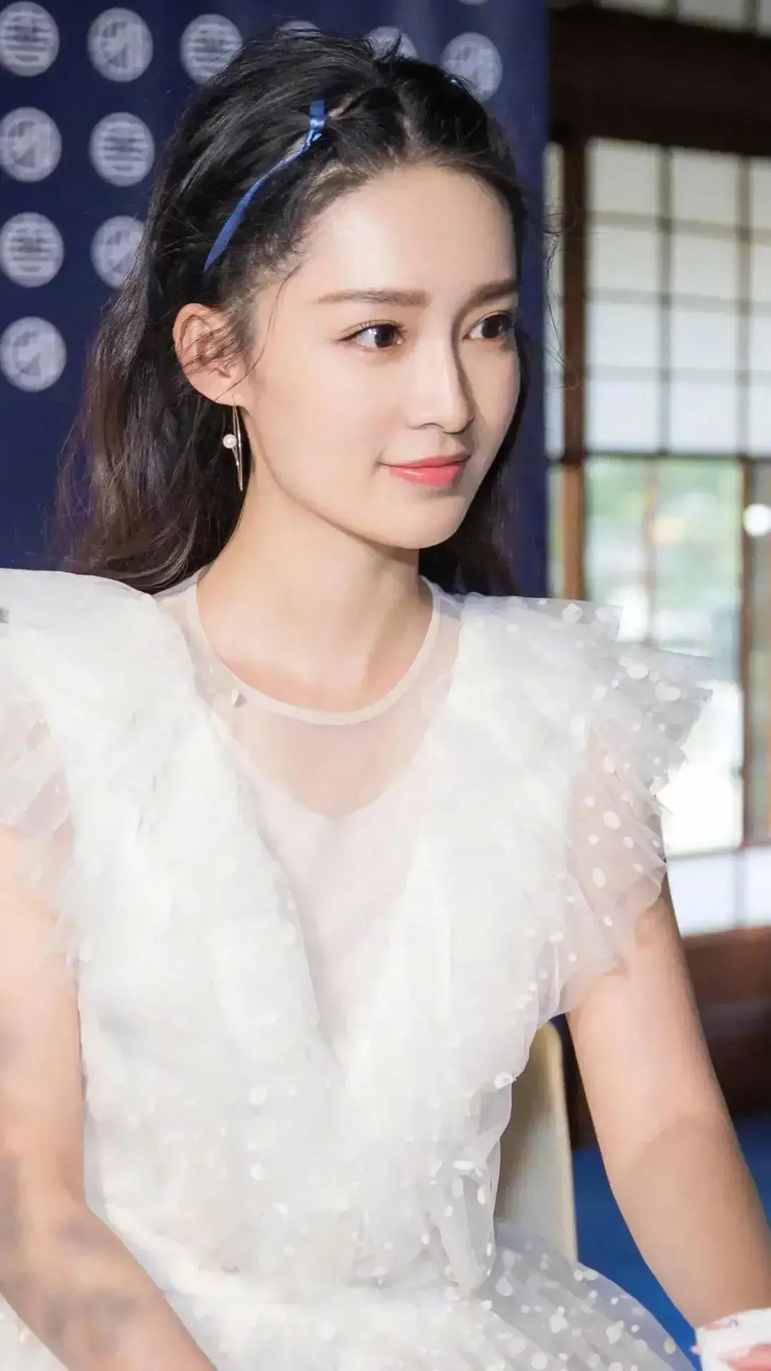 Shi Tong Poets 1 Original Beauty True Kindness More Beautiful iNEWS