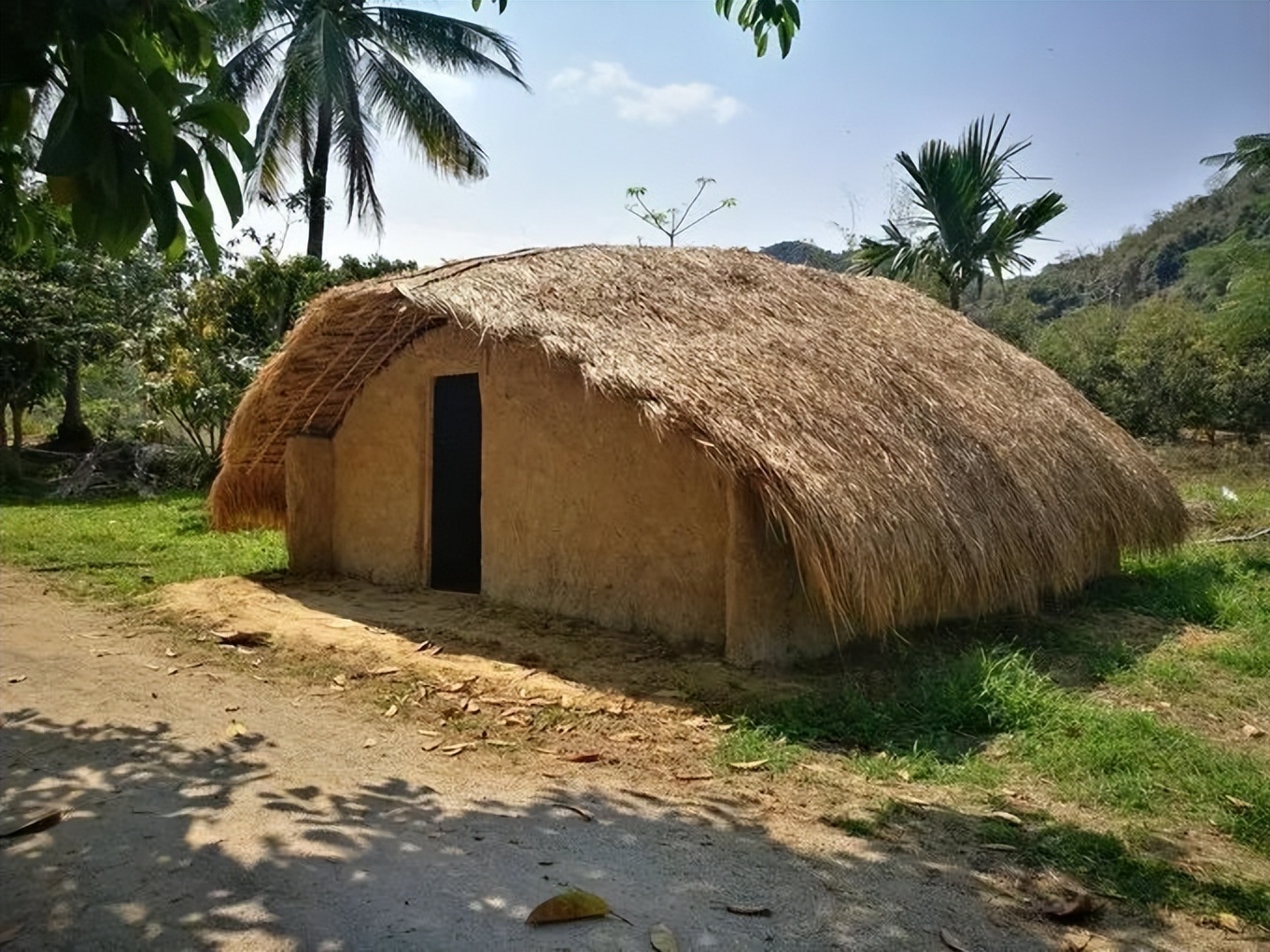 The crystallization of wisdom of the Li people - boat house - iNEWS