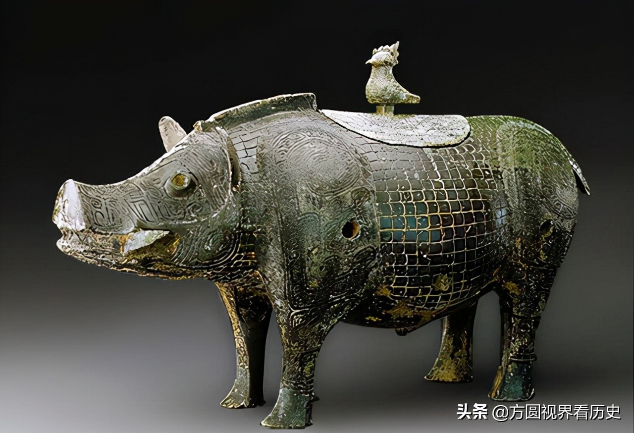 After building a house and digging a pig in the Western Zhou Dynasty ...