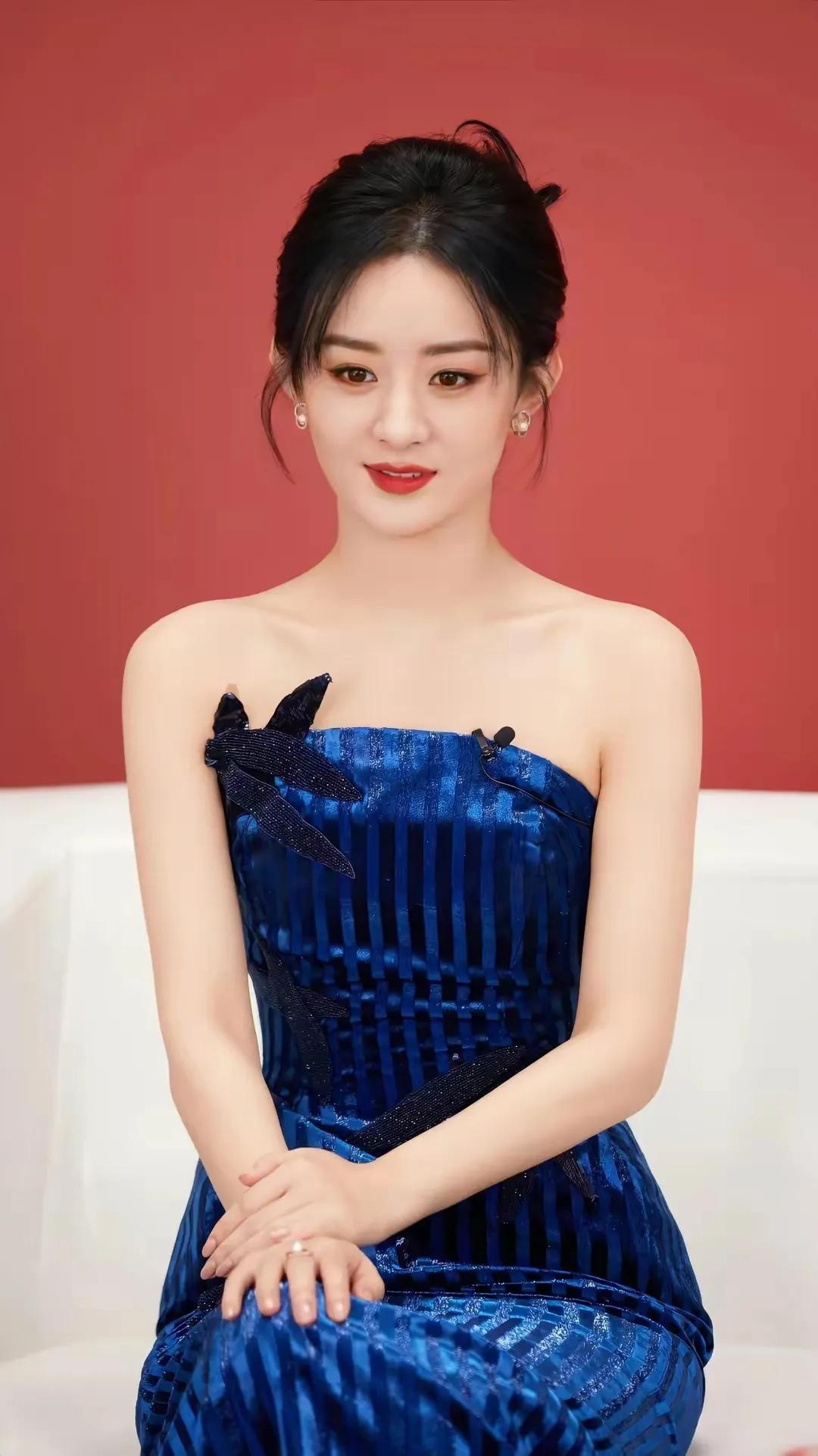 Mei Mei Da Zeng Li and Zhao Liying - iNEWS