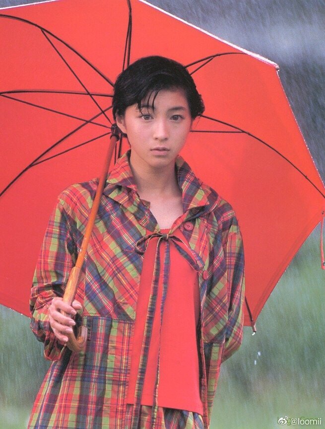 Japanese Actress Ryoko Hirosues Beautiful Photos In The Past At The