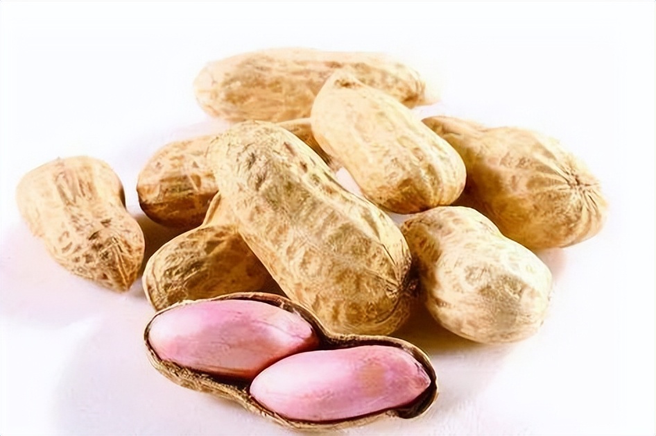 Can eating peanuts often relieve constipation? May wish to eat these 6