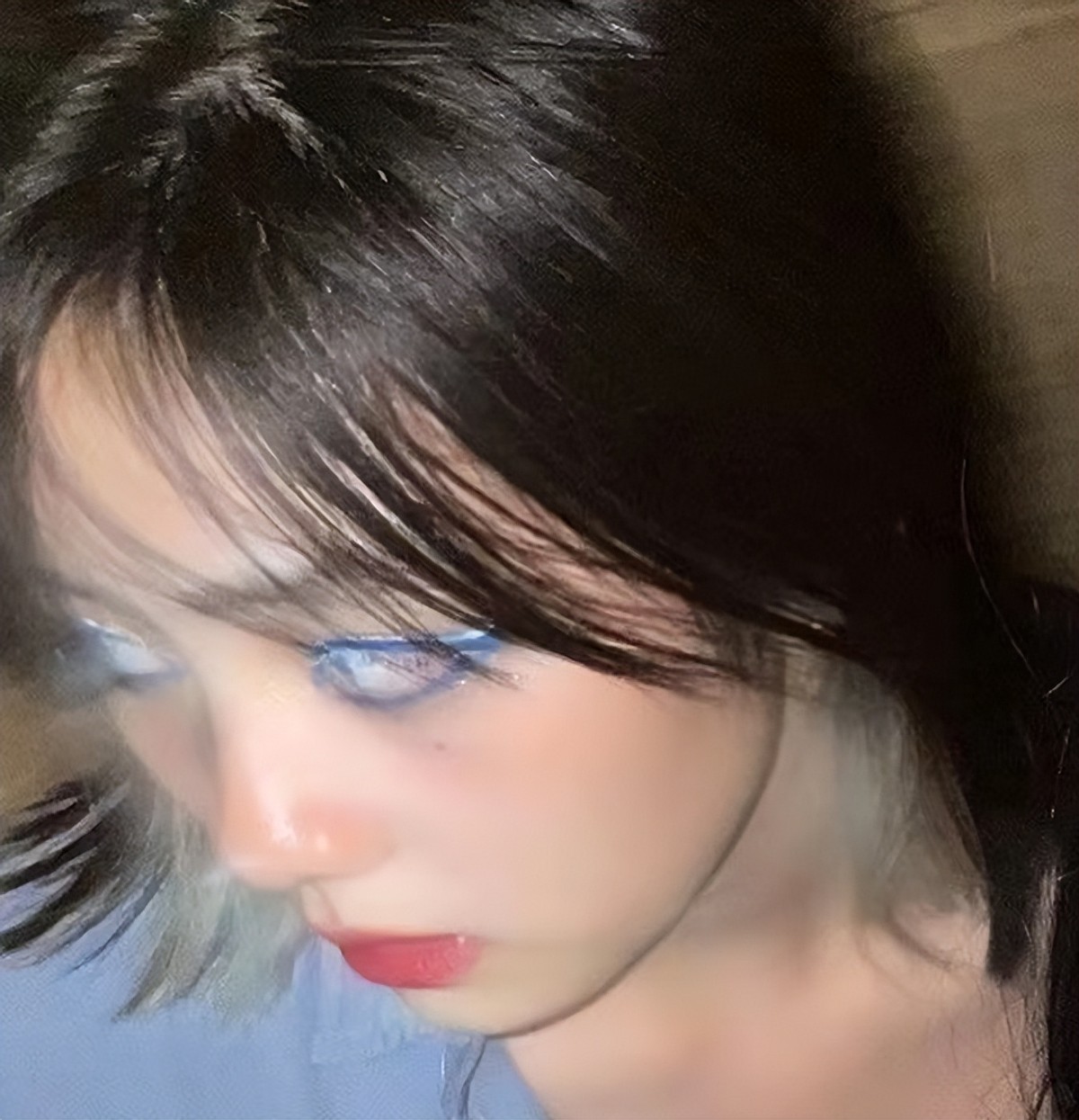 Sun Li exposed the latest photos of her daughter Duoduo, and added red ...