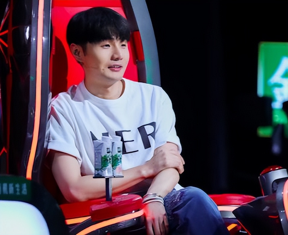 The latest news revealed that Li Ronghao will quit [Good Voice], and ...