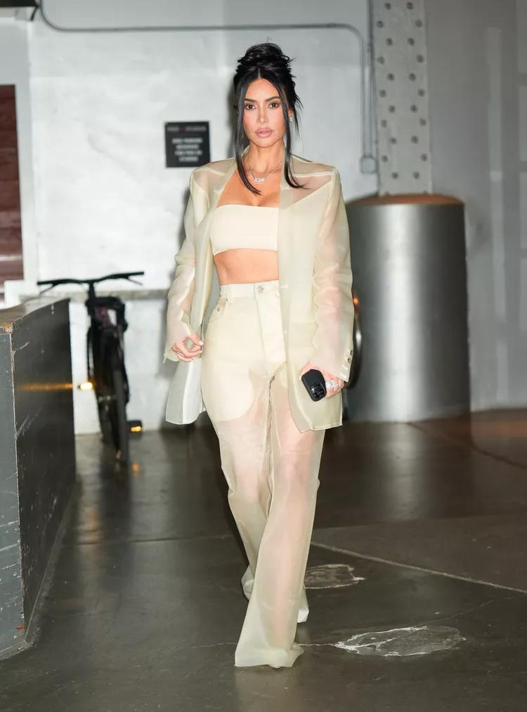 Kim Kardashian Wore A Totally Sheer Pantsuit Inews 