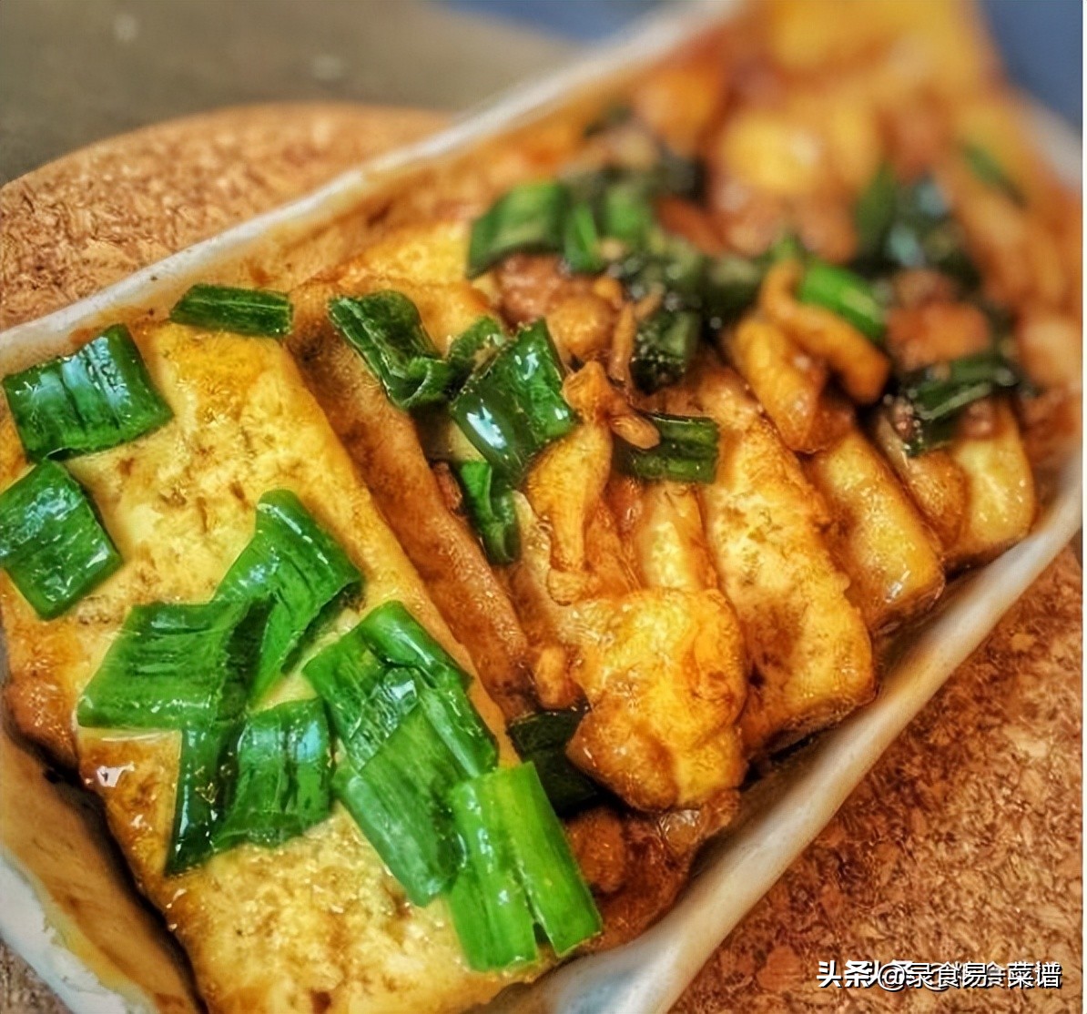 Soft tofu in oyster sauce, scrambled eggs with chives iNEWS