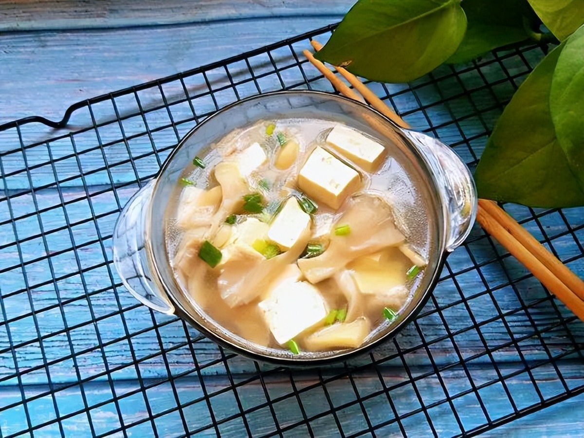 How to make tofu soup is delicious and simple, homecooked recipes of