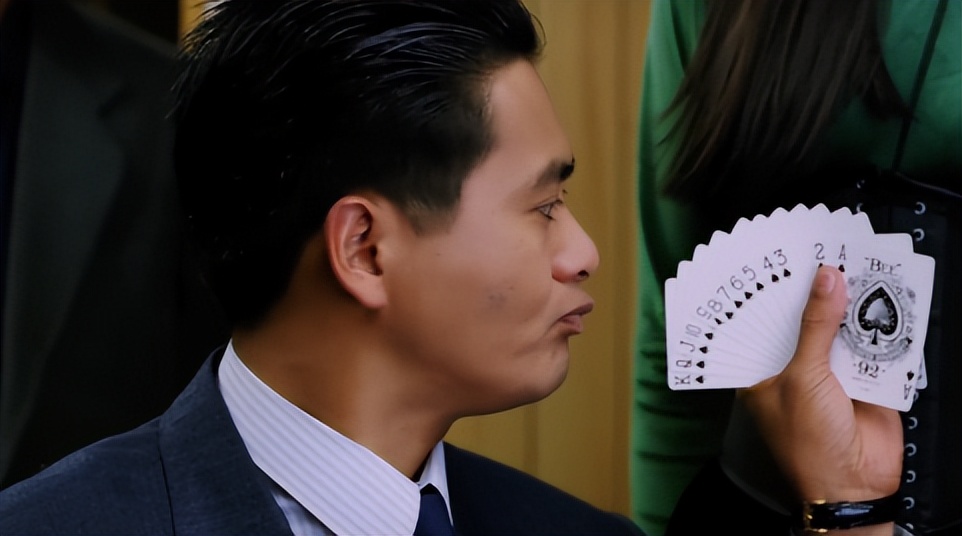 Master of Wisdom: Looking at Gambling Skills and Psychological Warfare ...