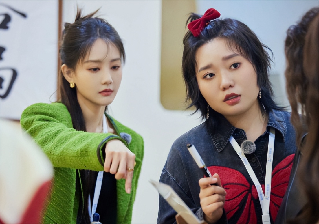 "Women's Reasoning Club": Qi Wei "pulls sister" upper body, Li Xueqin ...