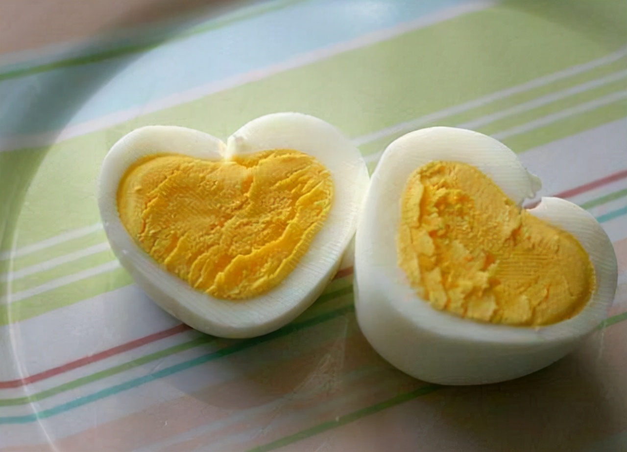 Eat an egg on an empty stomach every morning for a period of time