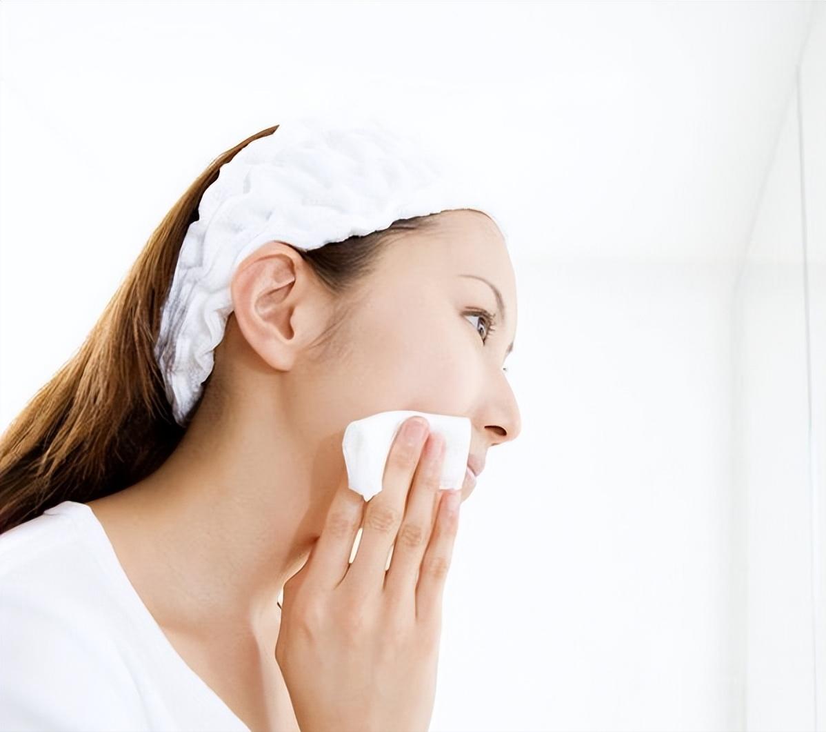 Develop a swan neck!How to lighten neck lines, what should we pay