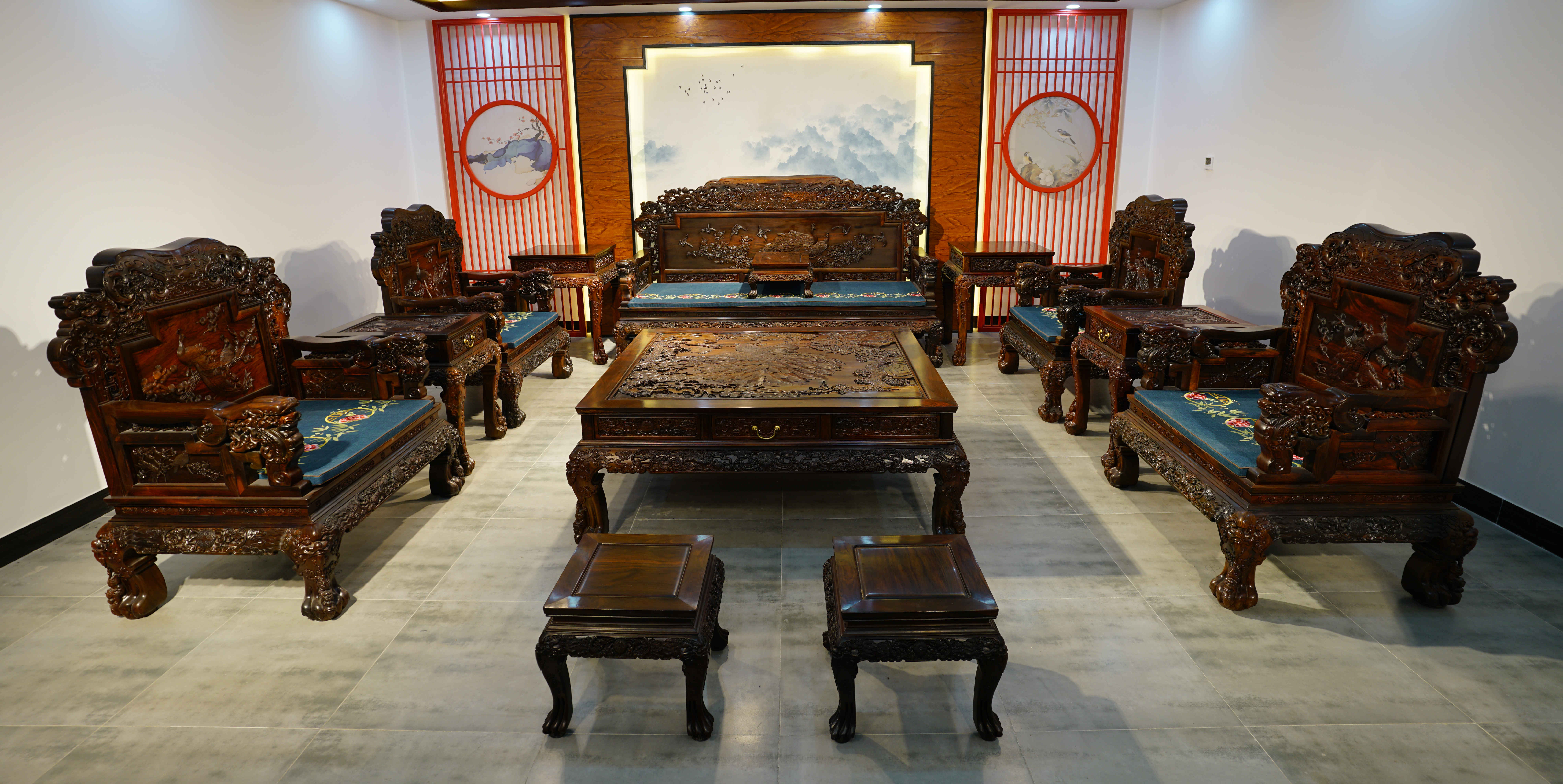 What are the channels for buying mahogany furniture? Is Zhenjiang