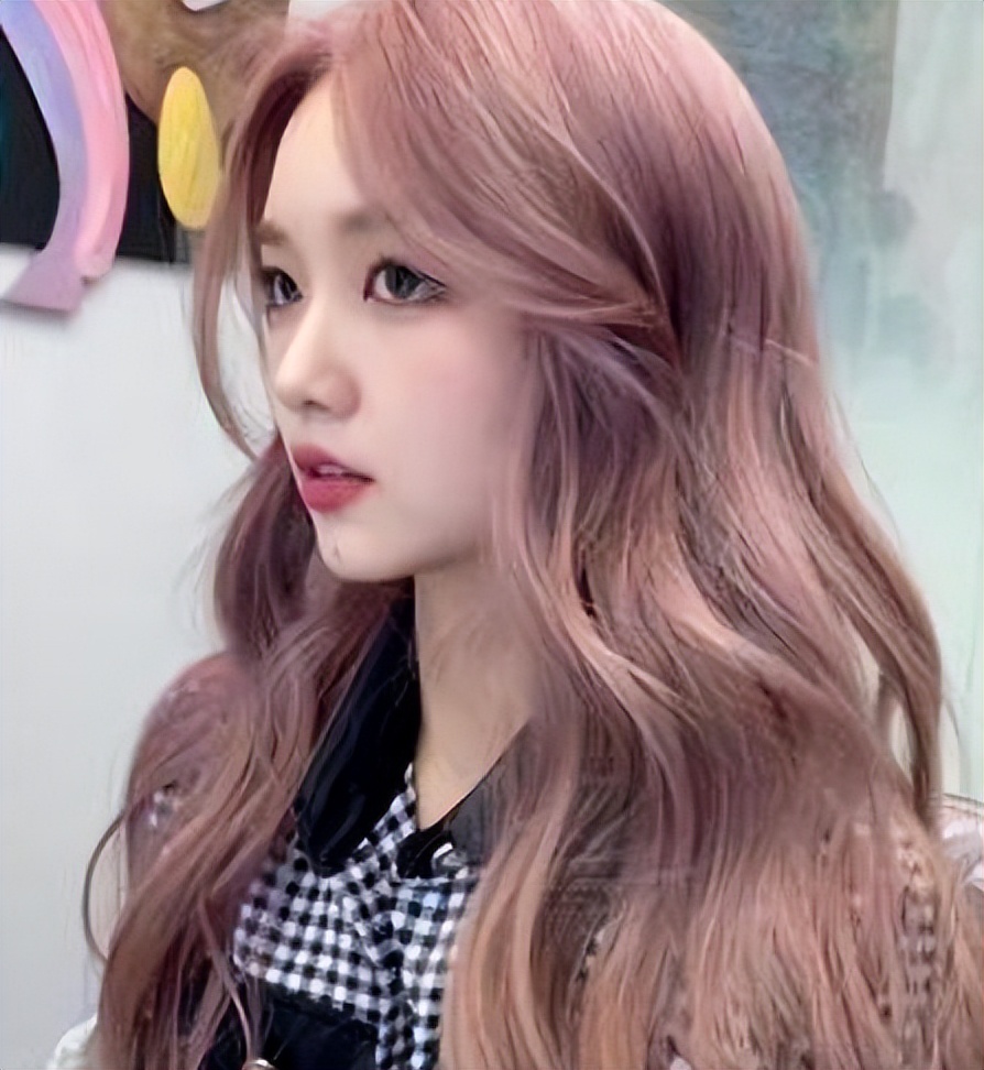 Frequent "hair dyeing" can cause cancer, is it true or false? The