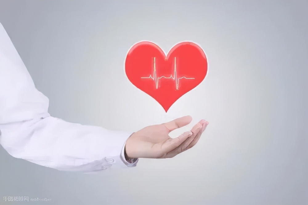 Eating apples at night hurts the stomach?The doctor at